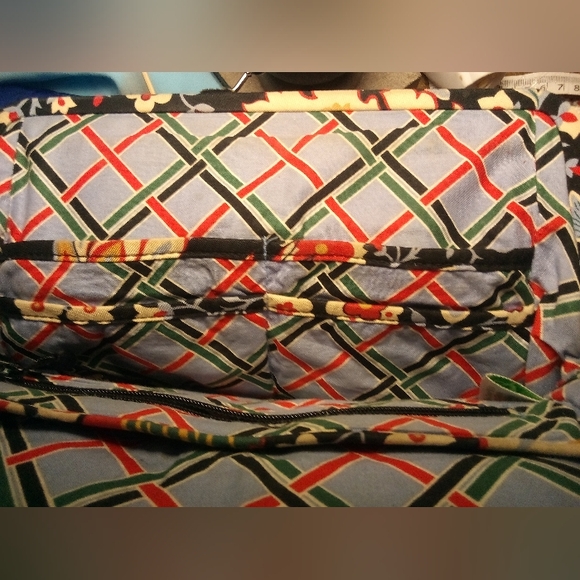 Vera Bradley - Picture 13 of 16